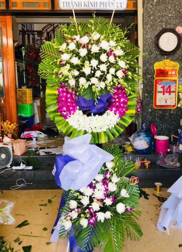 Kệ Hoa Viếng-064